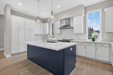 1907 Carlile Place Santa Rosa CA 95403
