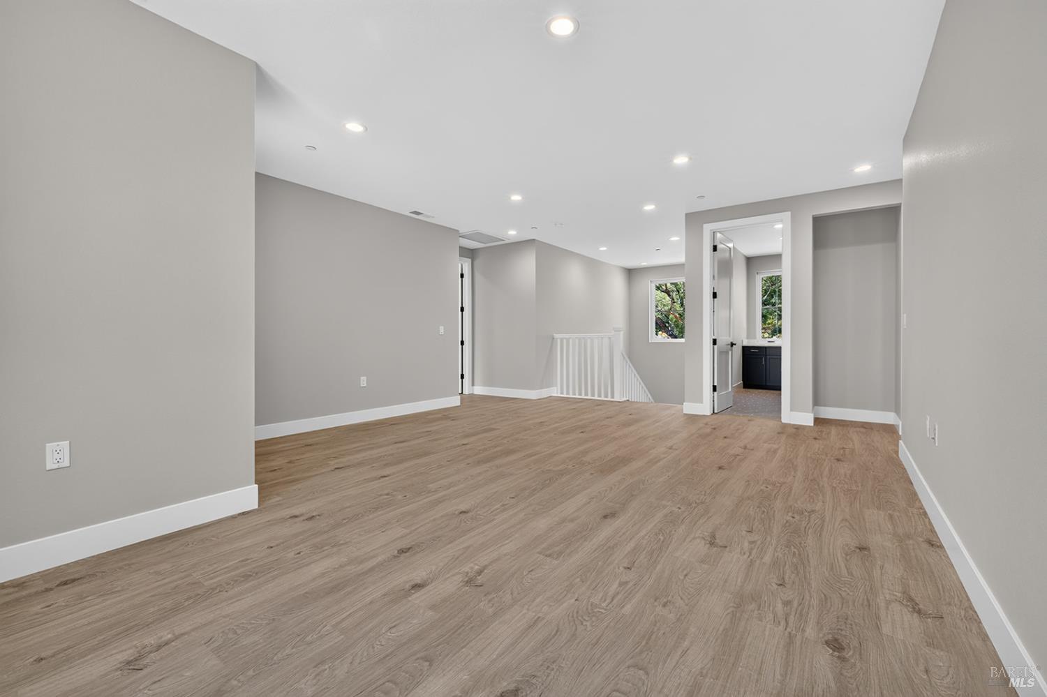 1907 Carlile Place Santa Rosa CA 95403