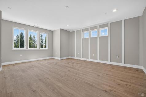 1907 Carlile Place Santa Rosa CA 95403