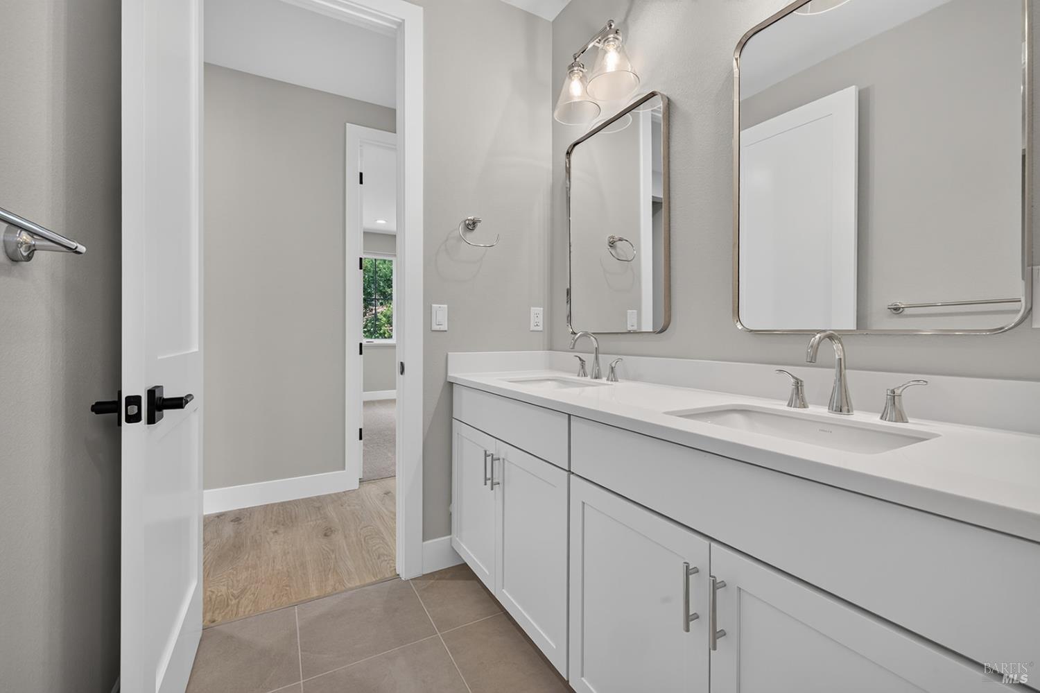1907 Carlile Place Santa Rosa CA 95403