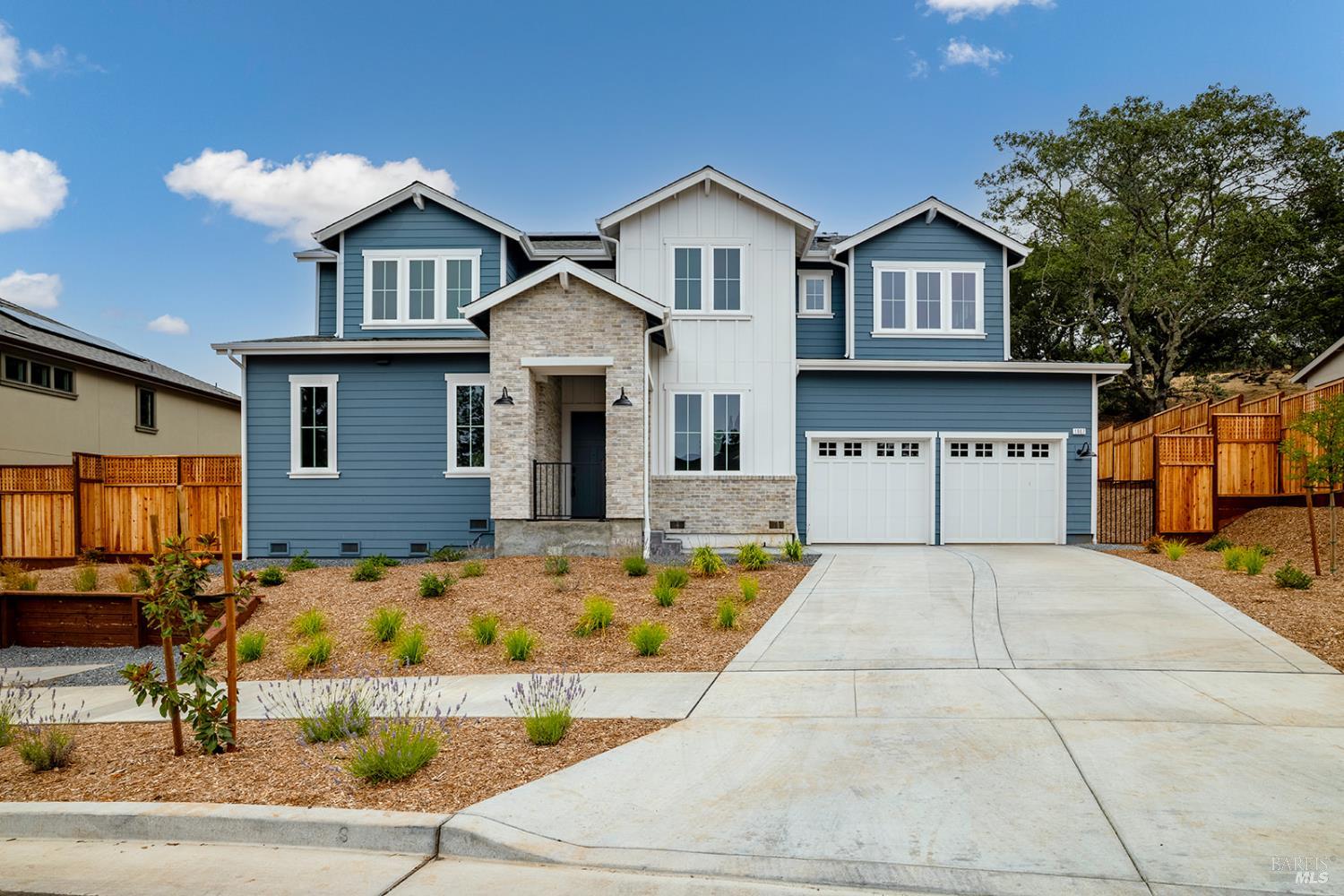 1907 Carlile Place Santa Rosa CA 95403