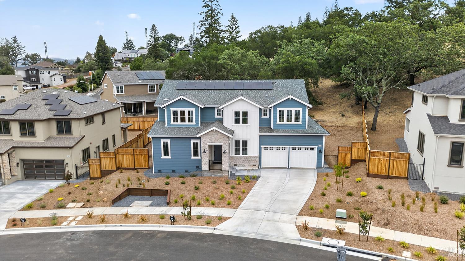1907 Carlile Place Santa Rosa CA 95403