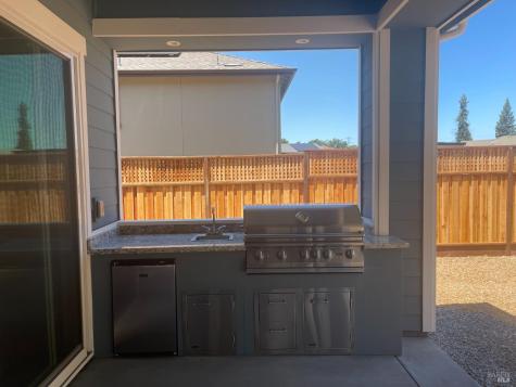 1907 Carlile Place Santa Rosa CA 95403