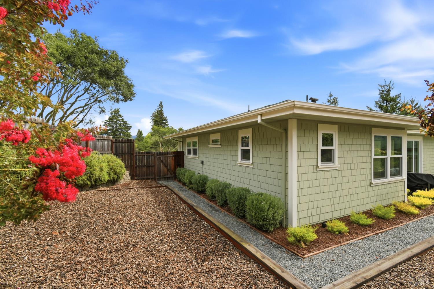 10025 Grove Street Penngrove CA 94951