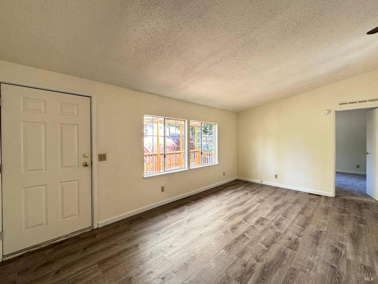 25799 Madrone Drive Willits CA 95490