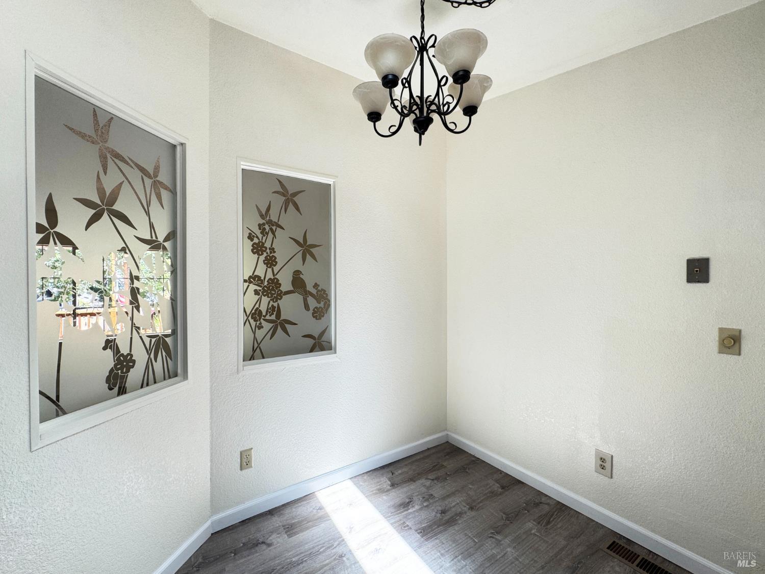 25799 Madrone Drive Willits CA 95490