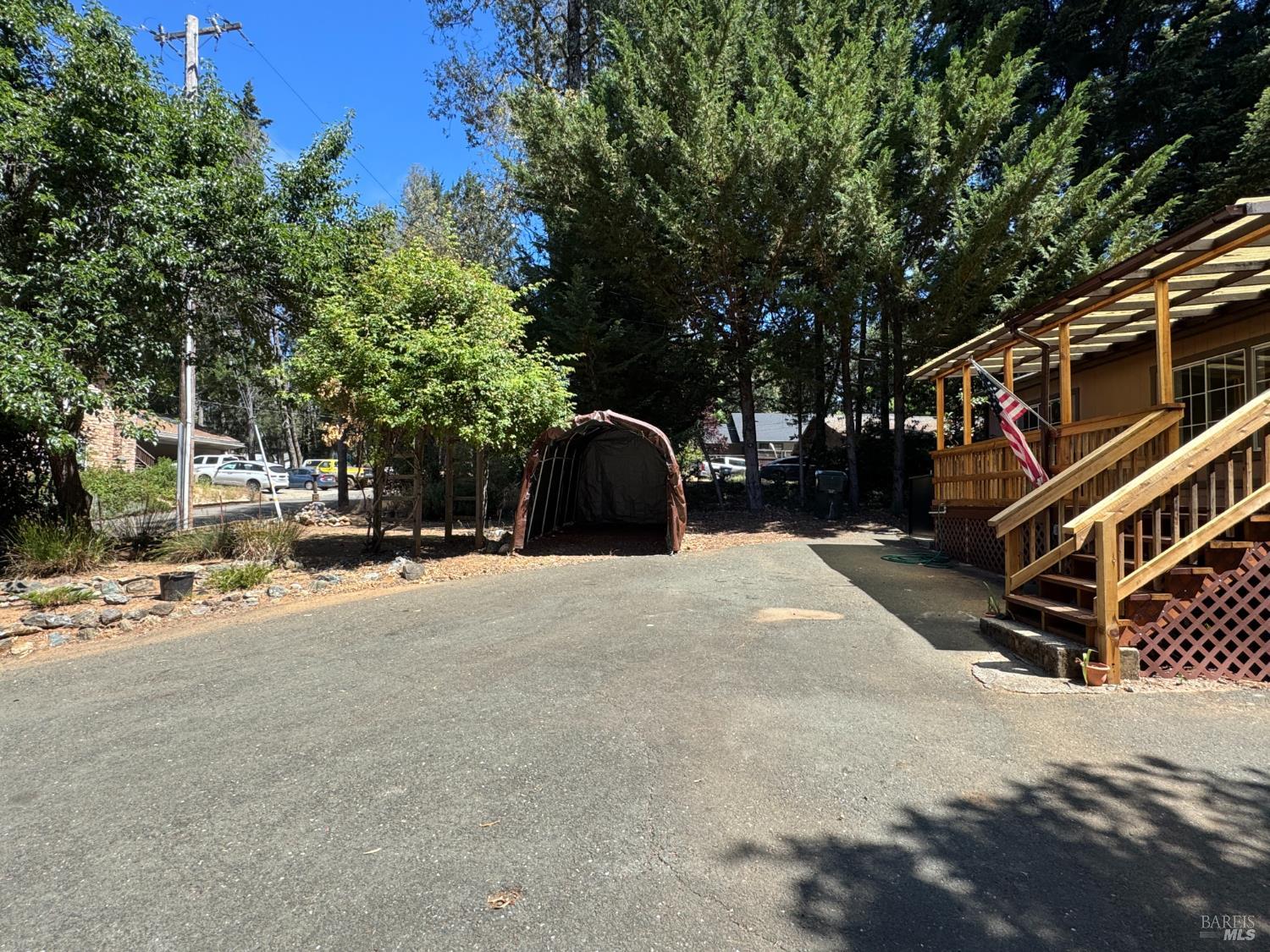 25799 Madrone Drive Willits CA 95490
