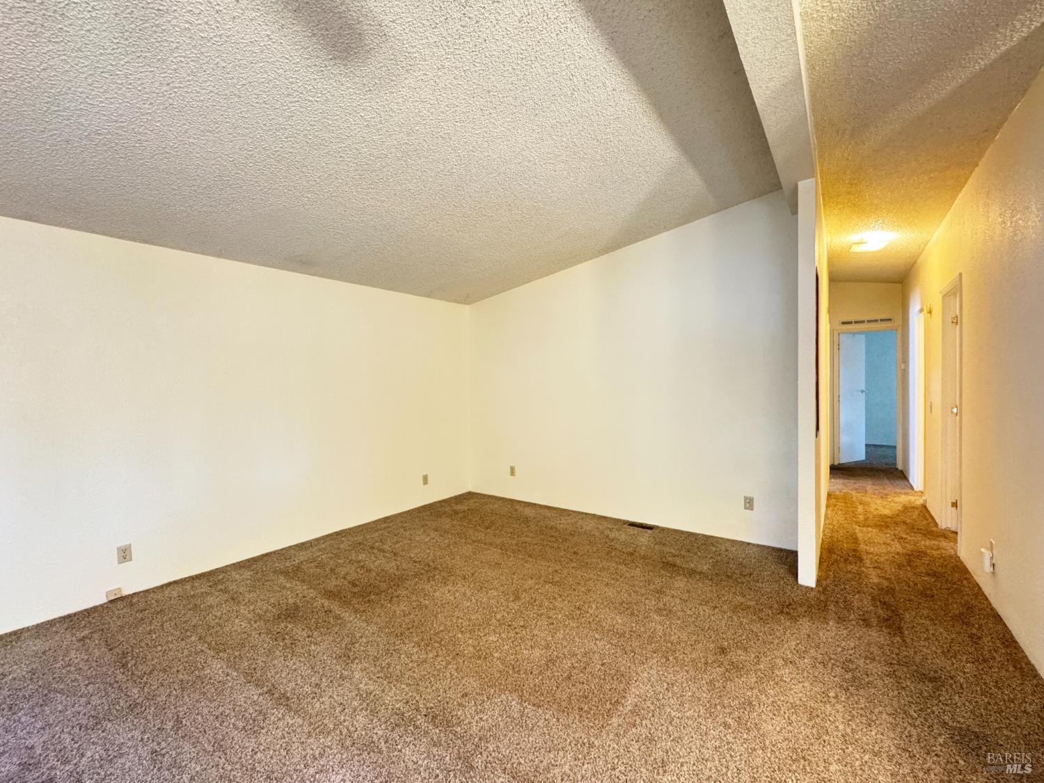 25799 Madrone Drive Willits CA 95490