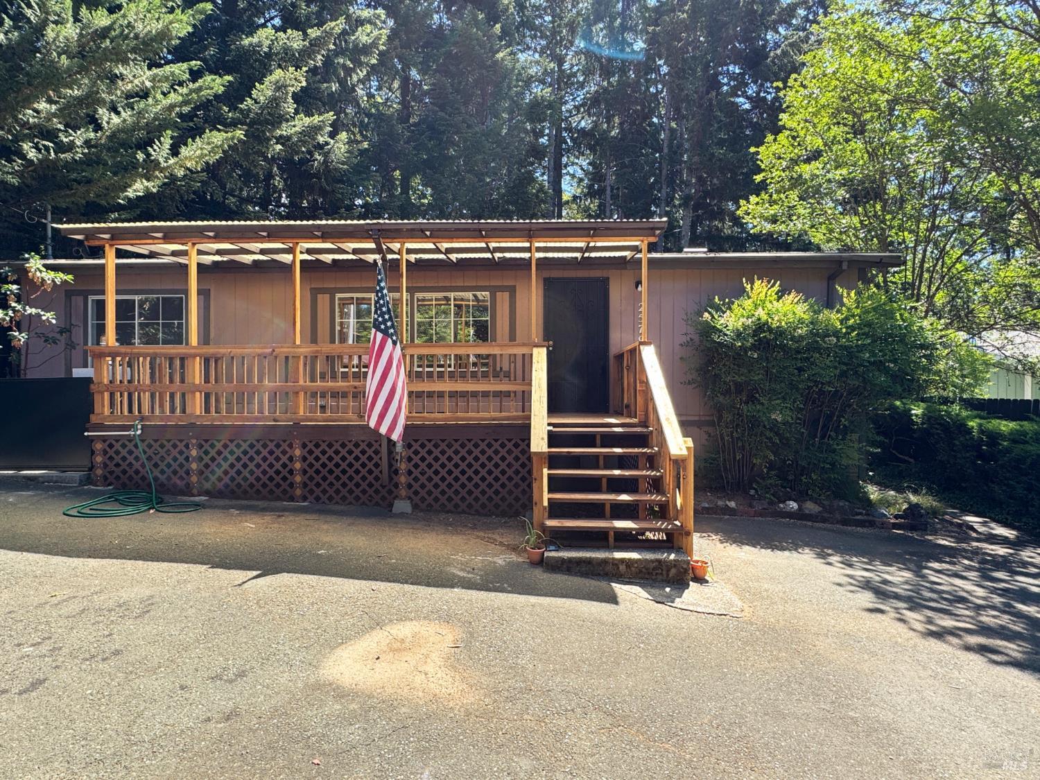 25799 Madrone Drive Willits CA 95490