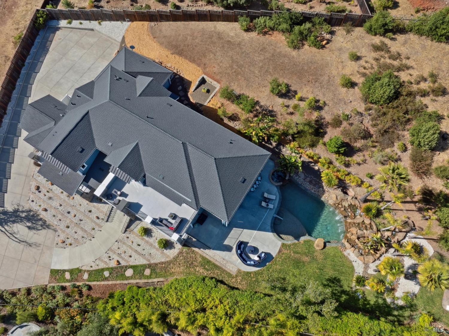 3882 Royal Manor Place Santa Rosa CA 95404