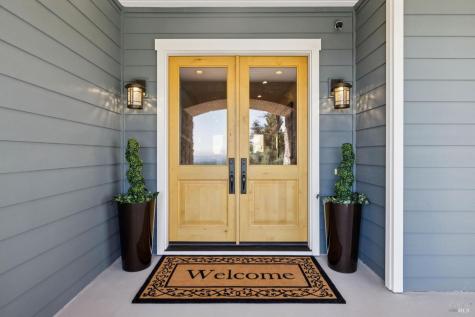 3882 Royal Manor Place Santa Rosa CA 95404