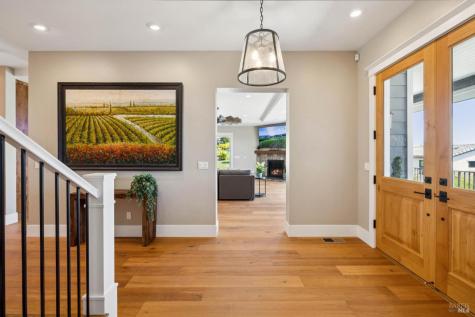 3882 Royal Manor Place Santa Rosa CA 95404