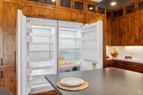 3882 Royal Manor Place Santa Rosa CA 95404