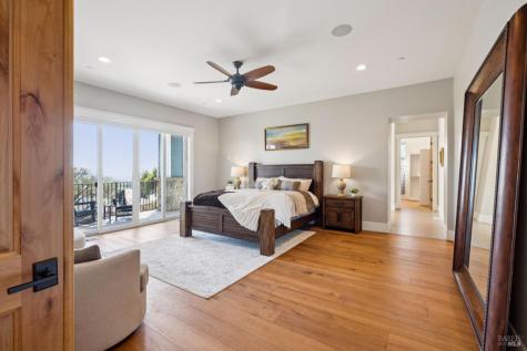 3882 Royal Manor Place Santa Rosa CA 95404