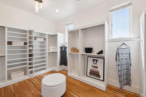 3882 Royal Manor Place Santa Rosa CA 95404