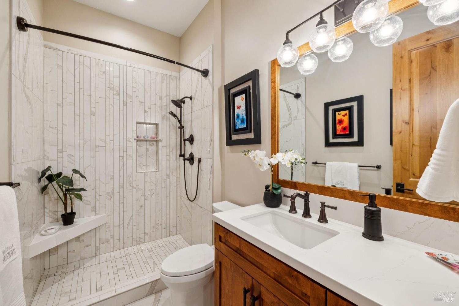3882 Royal Manor Place Santa Rosa CA 95404