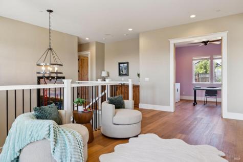 3882 Royal Manor Place Santa Rosa CA 95404