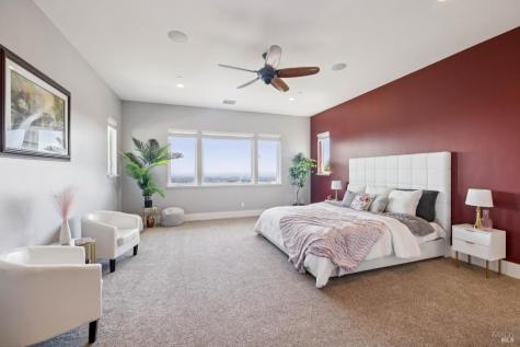 3882 Royal Manor Place Santa Rosa CA 95404