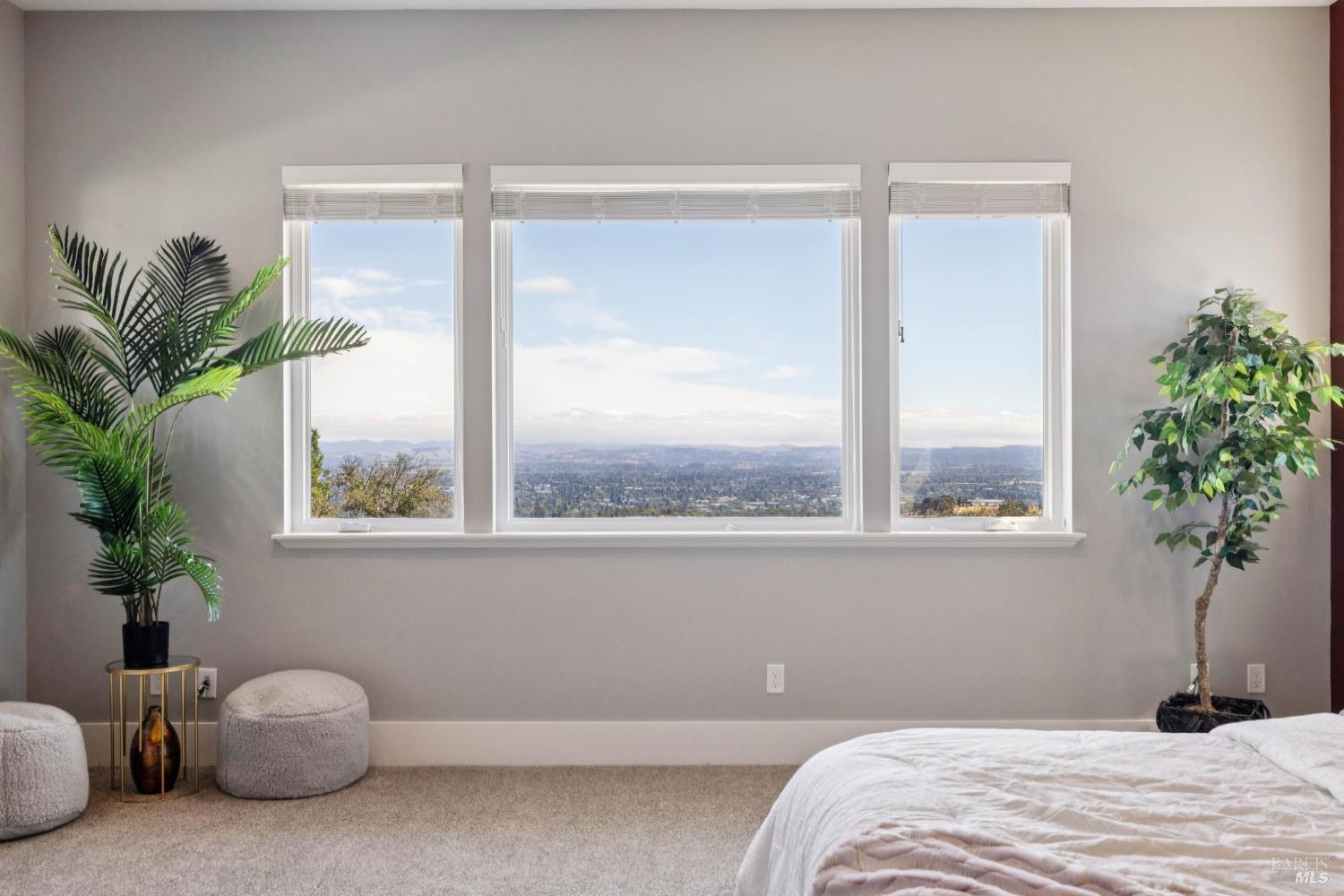 3882 Royal Manor Place Santa Rosa CA 95404