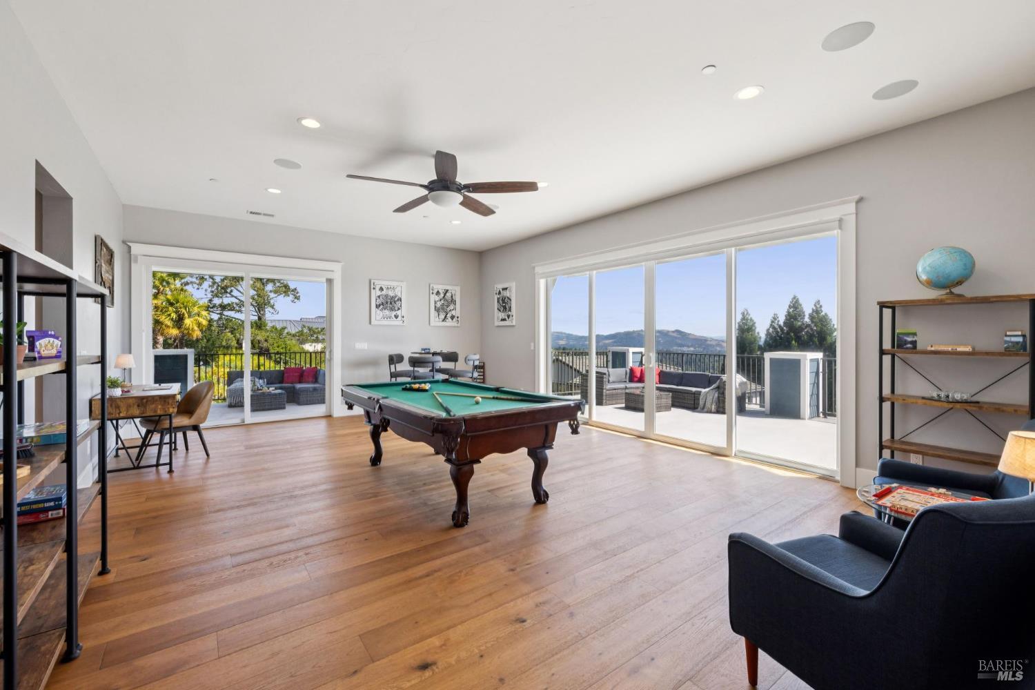3882 Royal Manor Place Santa Rosa CA 95404