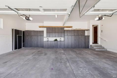 3882 Royal Manor Place Santa Rosa CA 95404