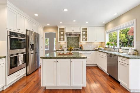 9 Carob Way Novato CA 94945