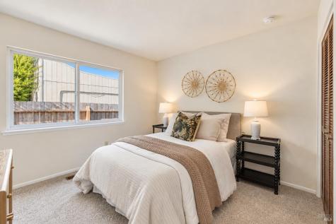 9 Carob Way Novato CA 94945