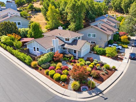 9 Carob Way Novato CA 94945