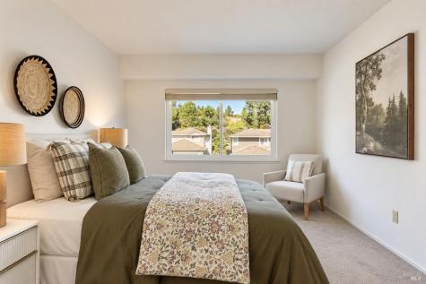 9 Carob Way Novato CA 94945