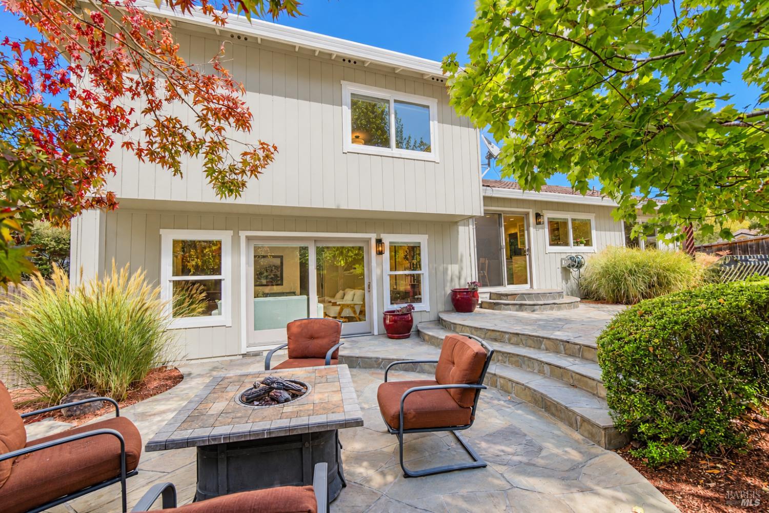 9 Carob Way Novato CA 94945
