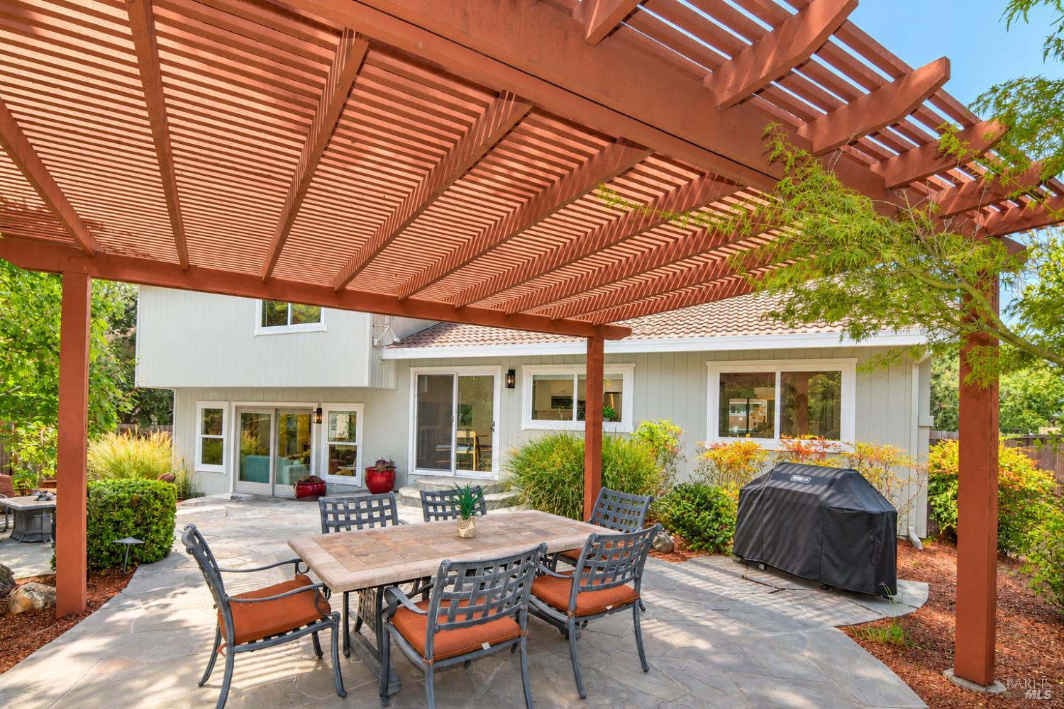 9 Carob Way Novato CA 94945