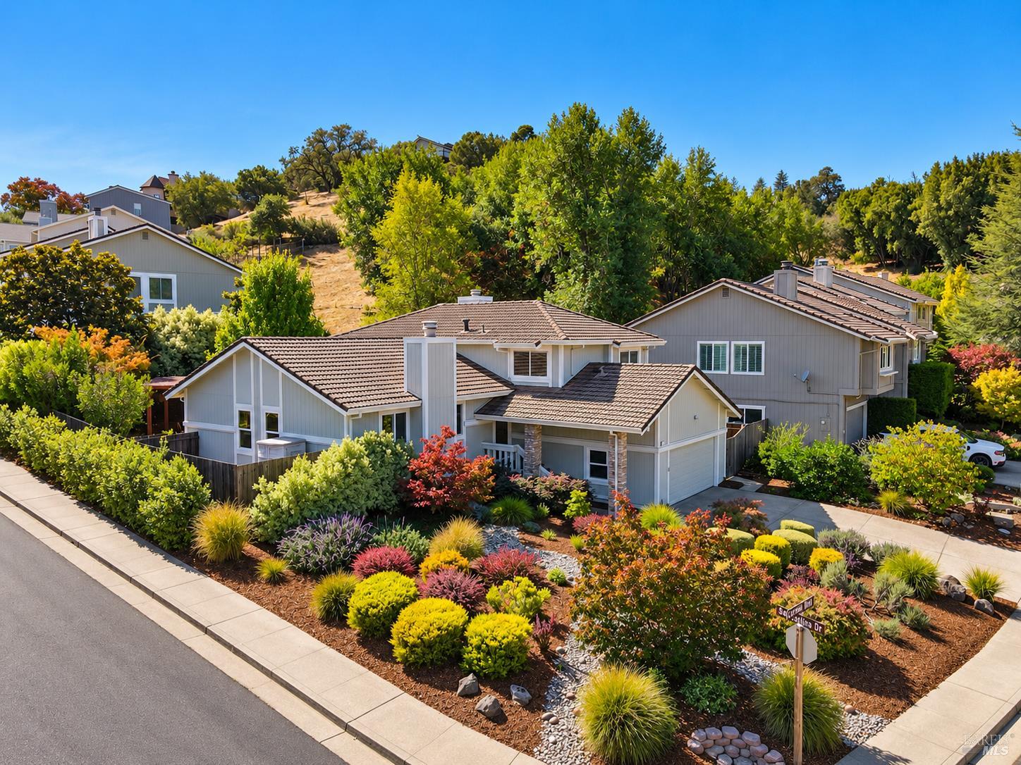 9 Carob Way Novato CA 94945