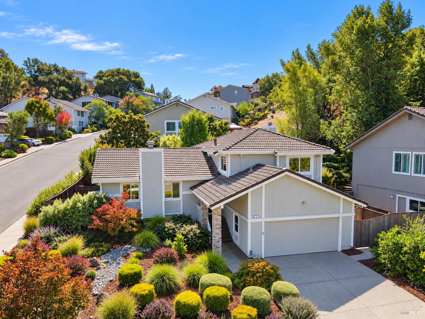 9 Carob Way Novato CA 94945