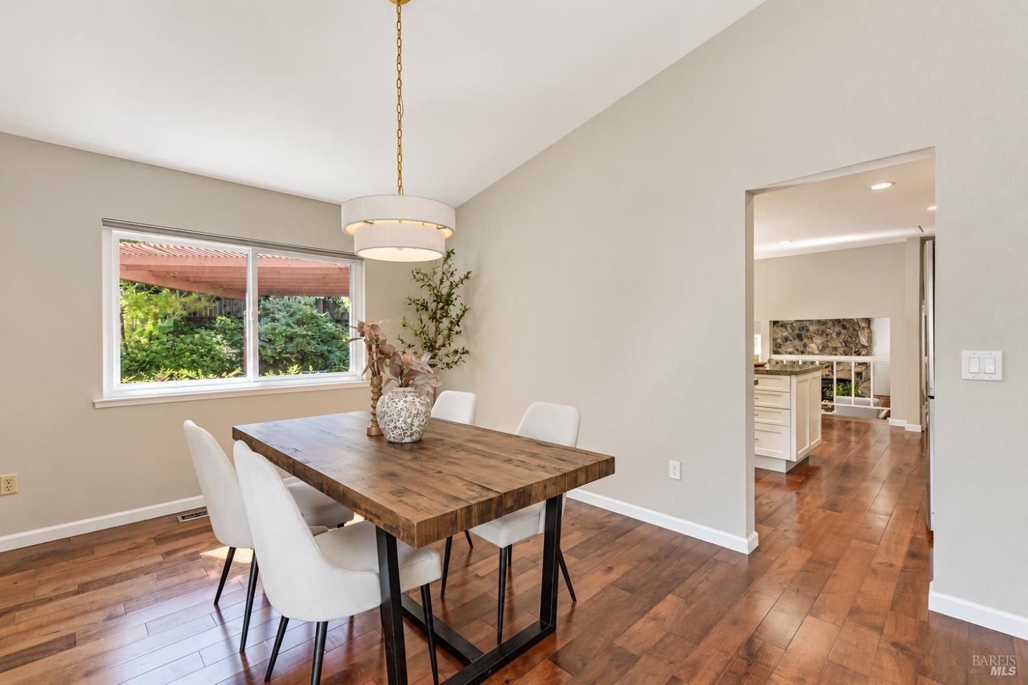 9 Carob Way Novato CA 94945