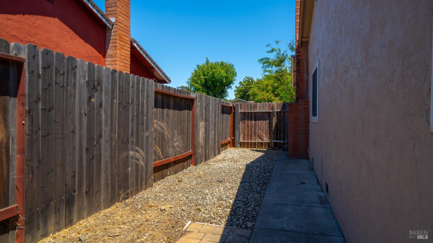 2255 Carver Place Fairfield CA 94533