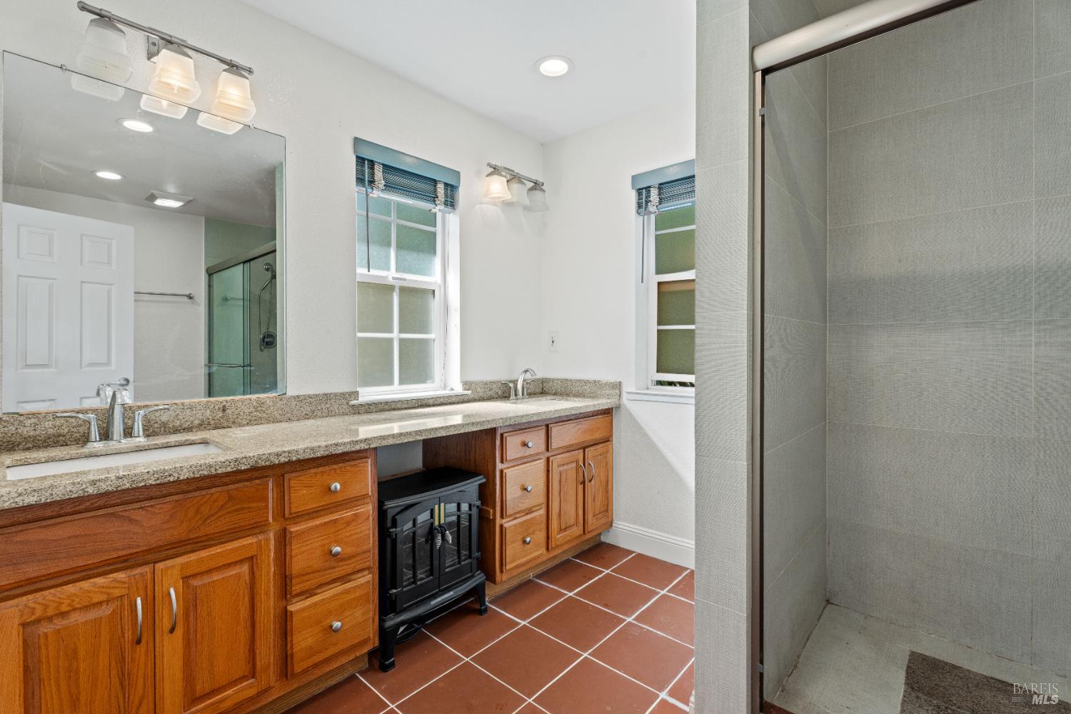 1701 Hickory Court Ukiah CA 95482
