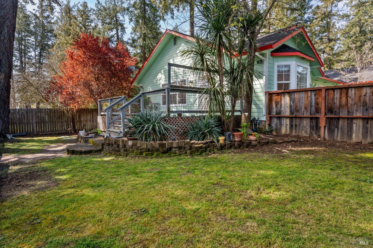 1701 Hickory Court Ukiah CA 95482