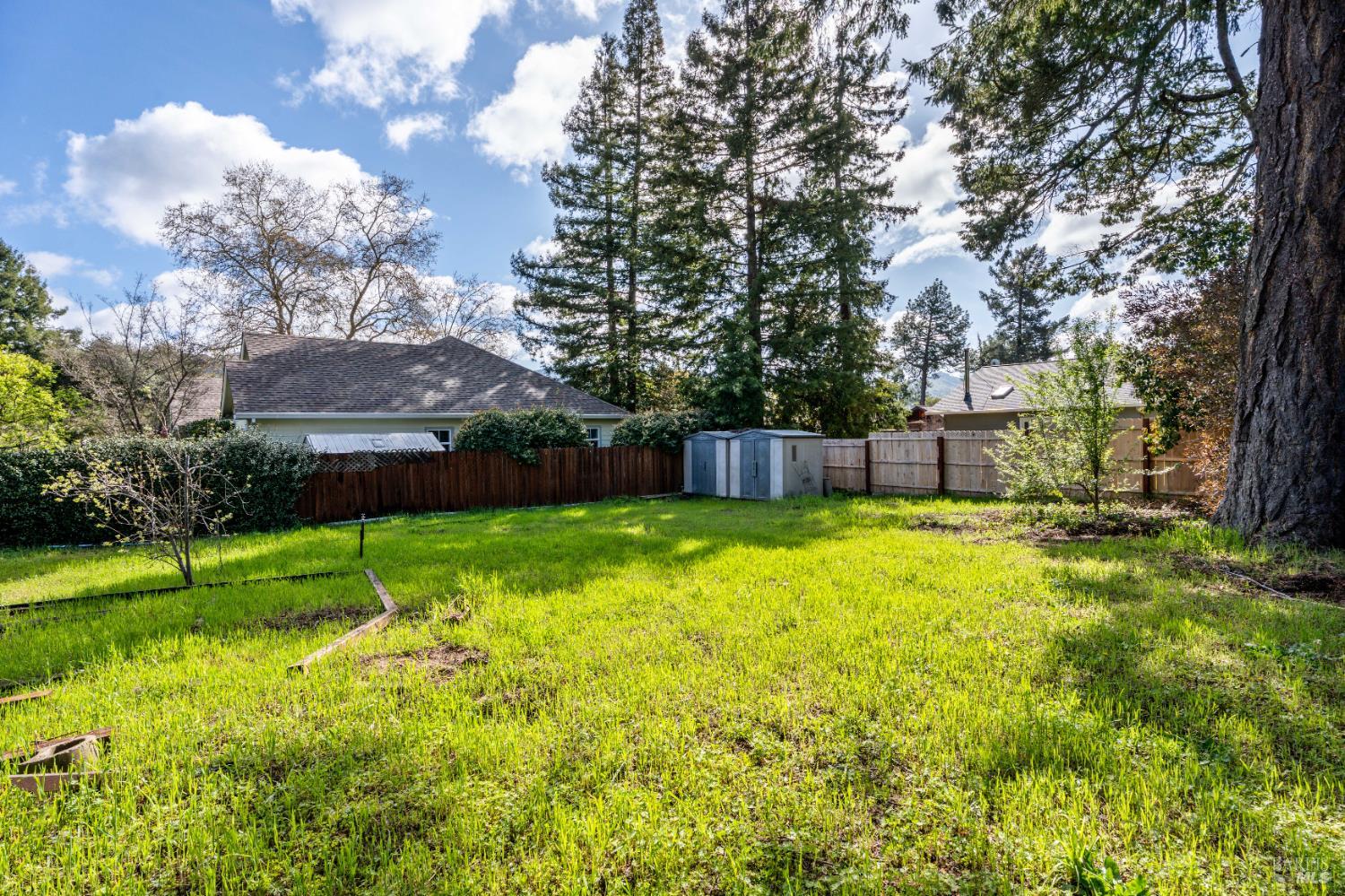 1701 Hickory Court Ukiah CA 95482