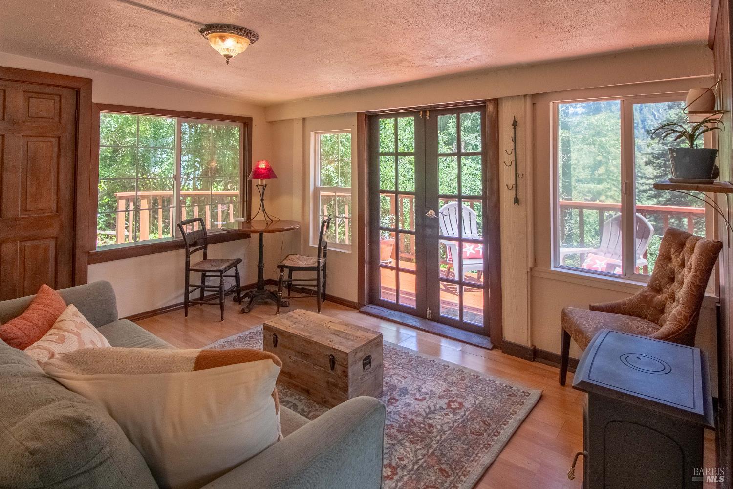 21482 Rio Vista Terrace Monte Rio CA 95462