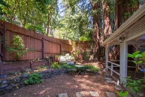 21482 Rio Vista Terrace Monte Rio CA 95462