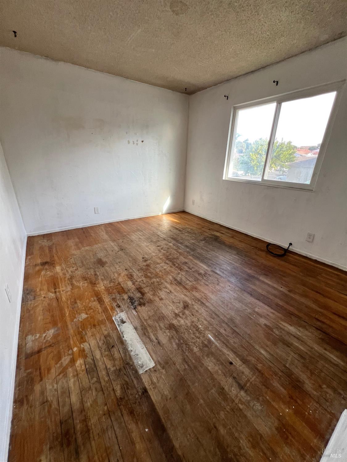 203 Baylor Drive Vallejo CA 94589
