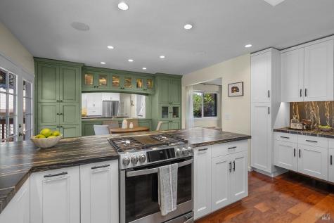 443 Harper Court Windsor CA 95492
