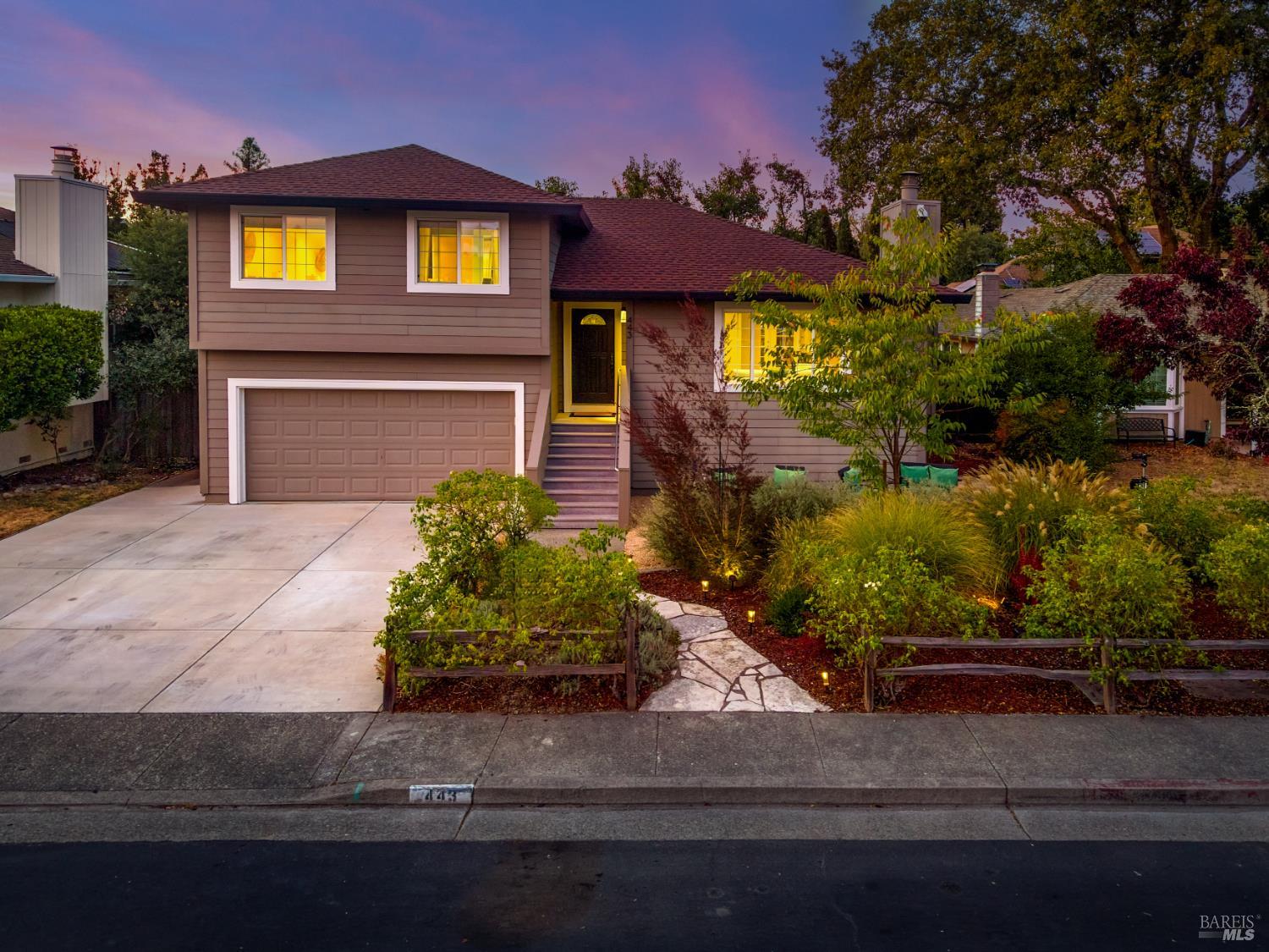 443 Harper Court Windsor CA 95492
