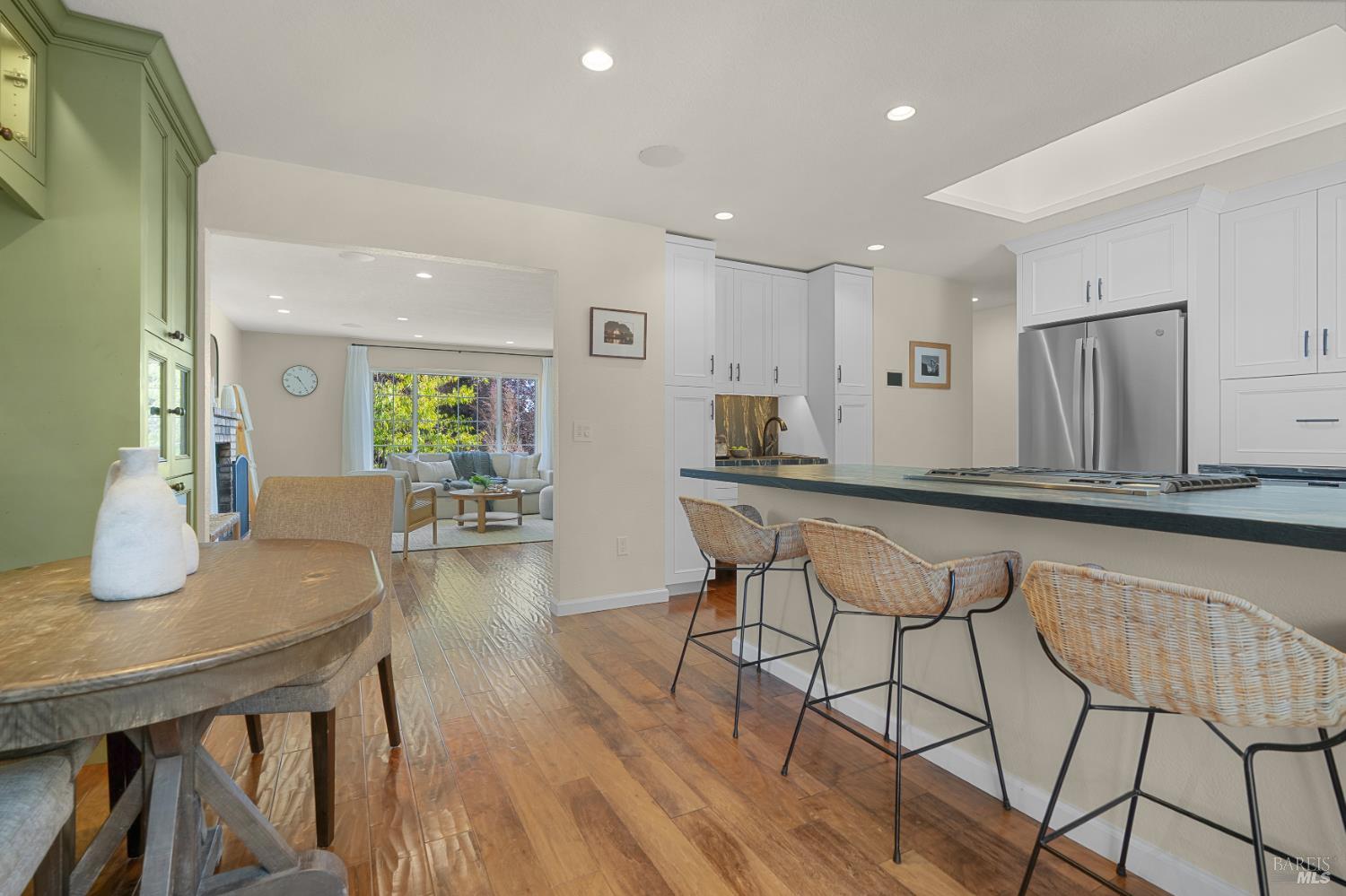 443 Harper Court Windsor CA 95492