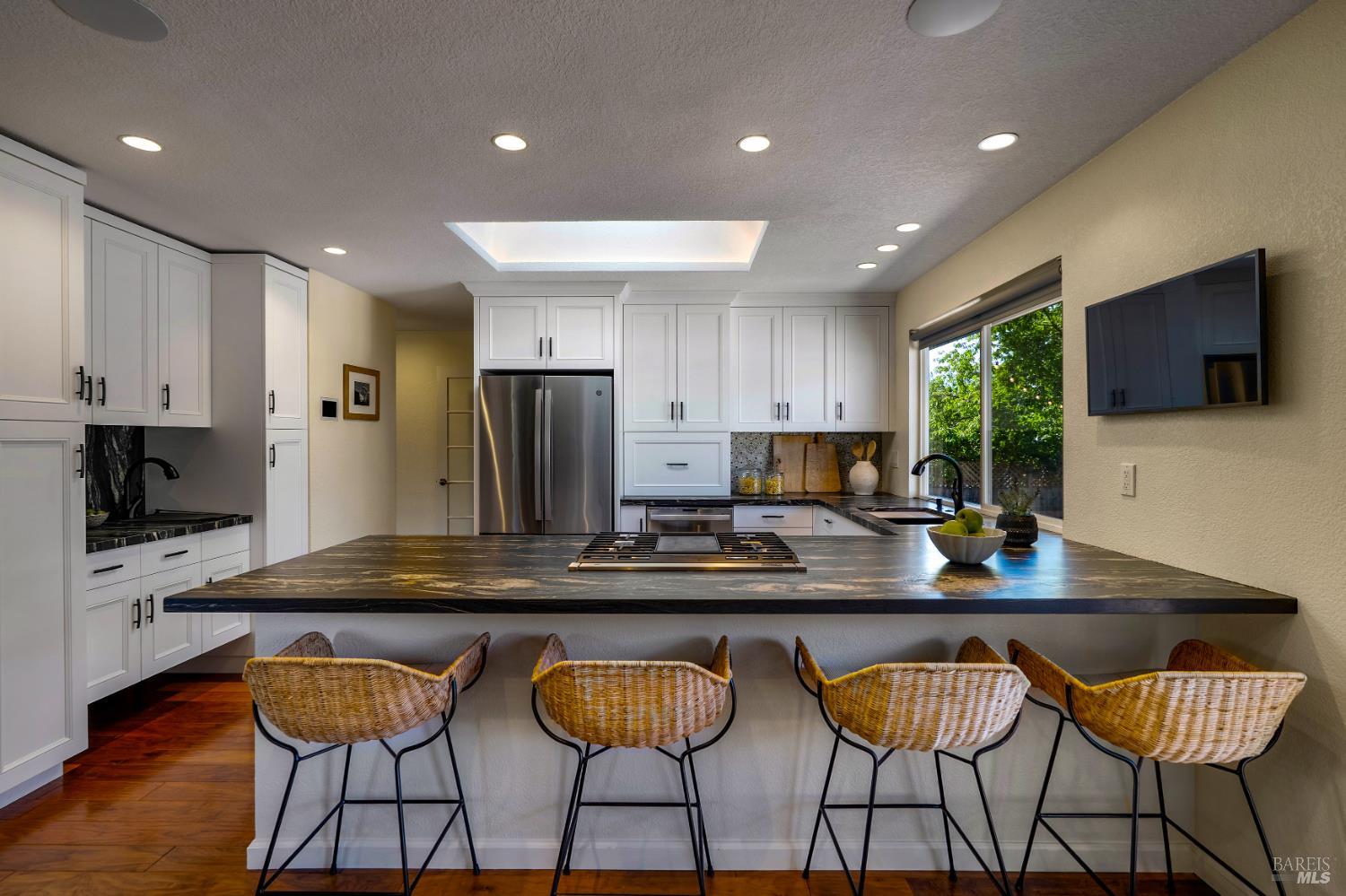 443 Harper Court Windsor CA 95492