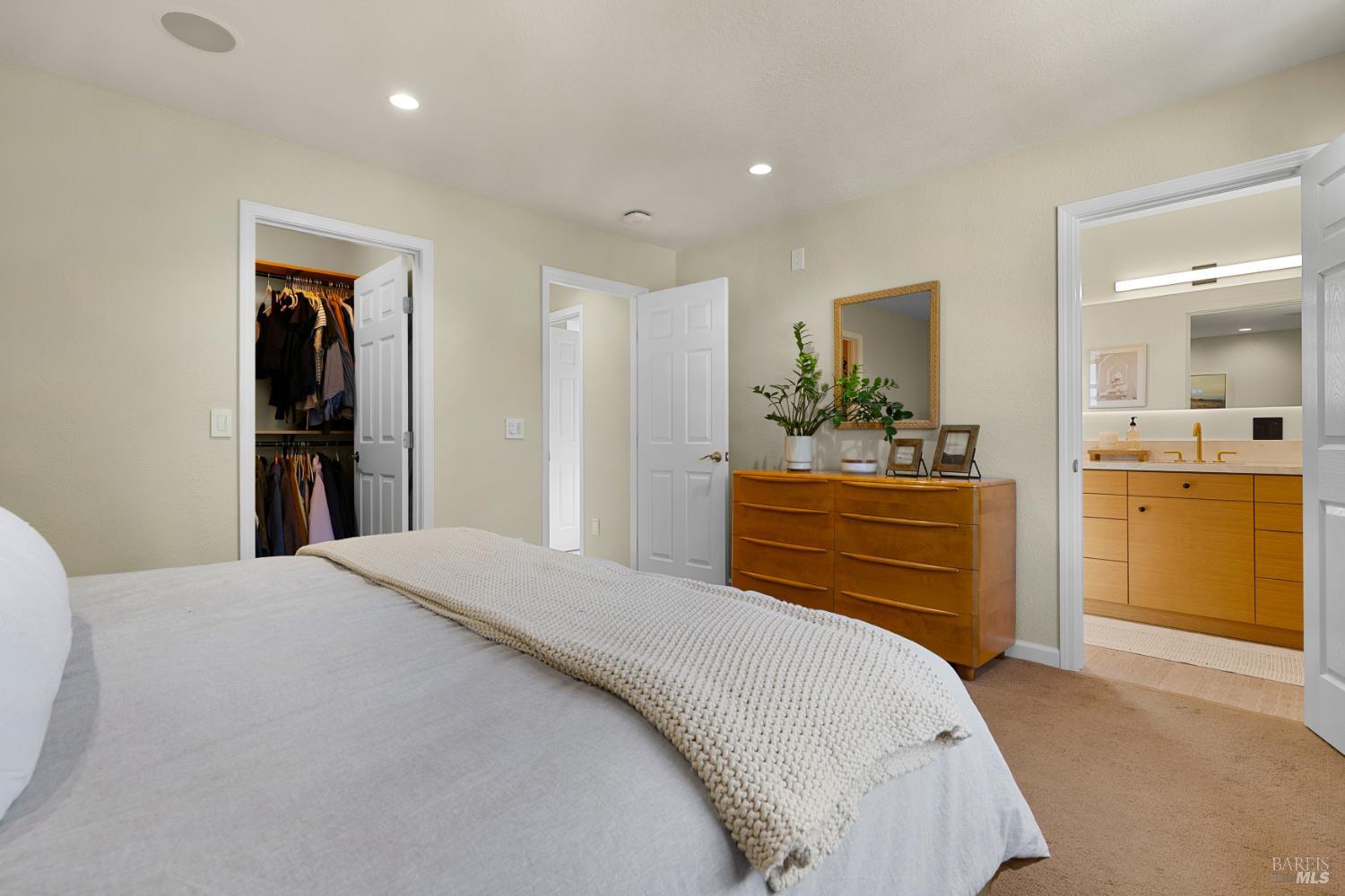 443 Harper Court Windsor CA 95492