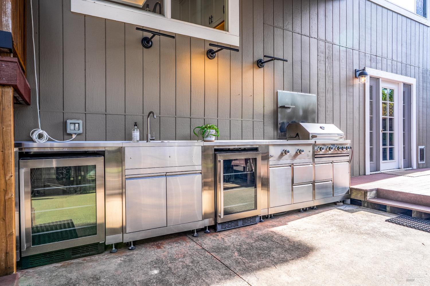 443 Harper Court Windsor CA 95492
