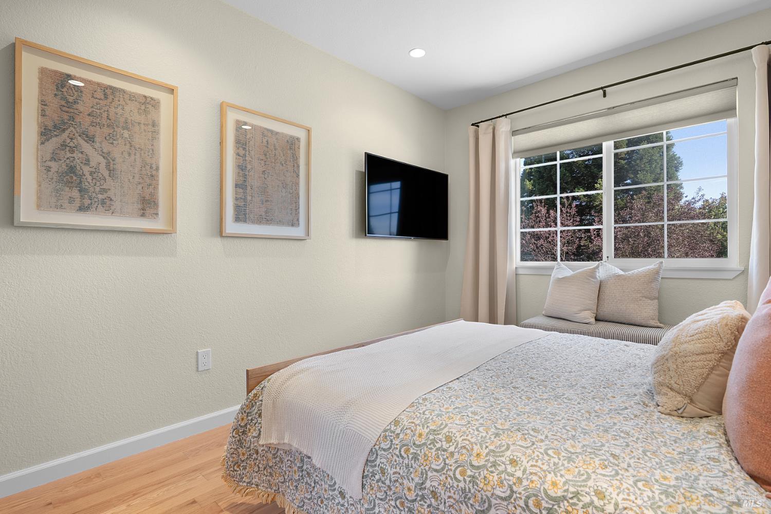 443 Harper Court Windsor CA 95492