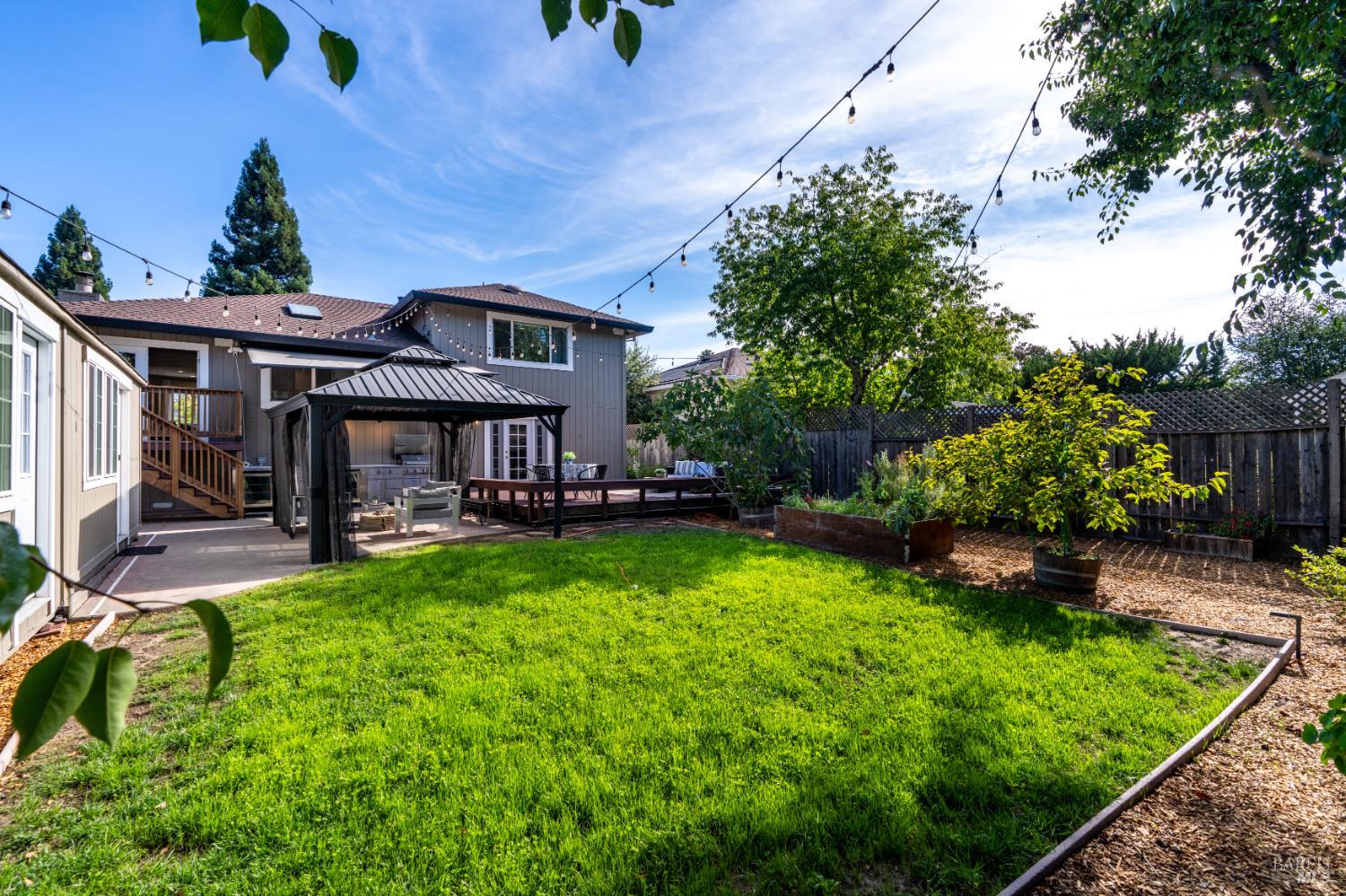 443 Harper Court Windsor CA 95492