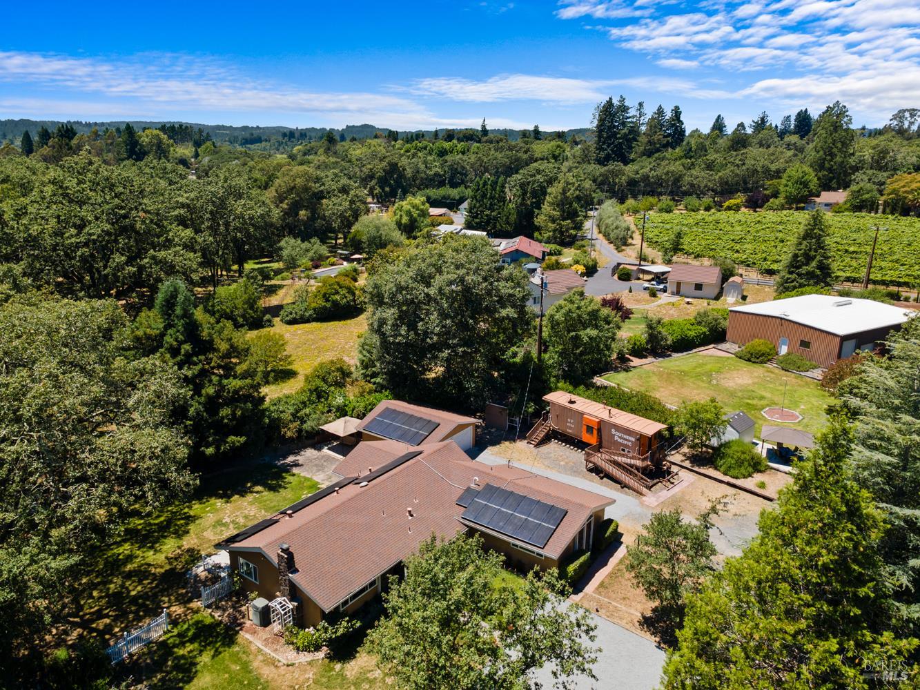 8191 Appian Way Sebastopol CA 95472